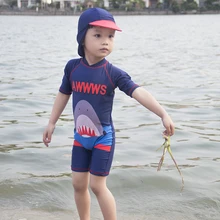 Одежда для купания для мальчиков; плавки с шапочкой для мальчиков; детский купальный костюм; детская пляжная одежда; купальный костюм; SW929