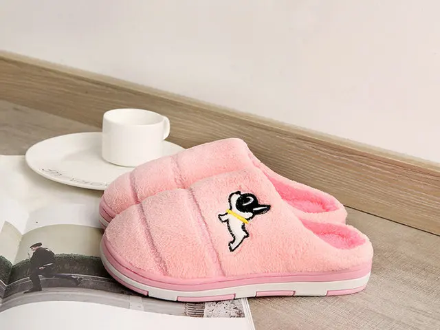 High Quality Women Men Spa Slipper Comfort Velvet With Soft Fleece Outside Stitching Tpr Sole Memory Foam Slipper (3)