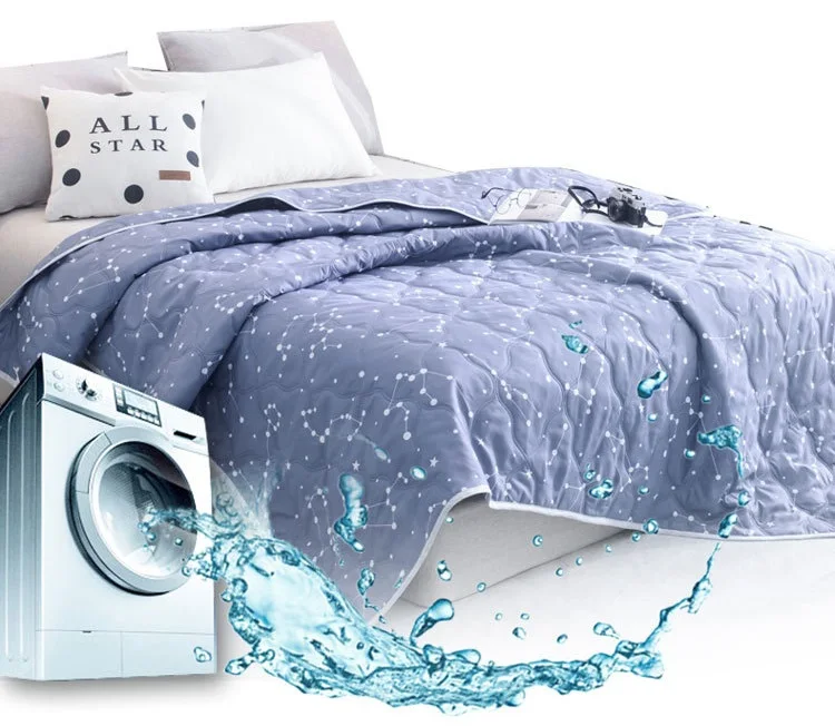 8387539906_804346803