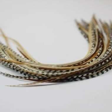 4-6 Beautiful Natural Mix Feather Hair Extension Made of Salon Quality Feathers (1)