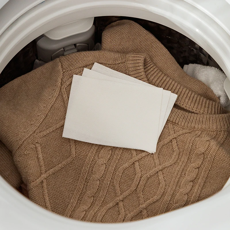 100/200 Sheets Washing Machine Color Absorption Sheets Protect Clothes