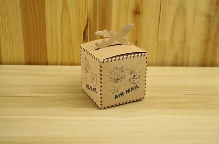 Creative Vintage Aircraft Kraft Paper Candy Boxes Wedding Party Supplies Baby Shower Favors Favour Air MaiCandy Box Gift Bag 4