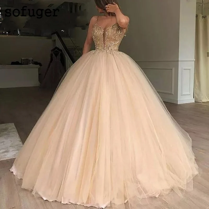 

Champion 2019 Sexy V Neck Delicate Gold Beaded Custom made Ball Gown Champagne Floor Length Prom Dresses