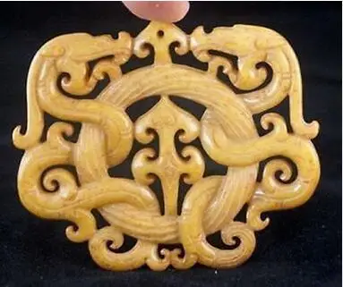 

Free Shipping CHINESE OLD HANDWORK yellow Jades CARVED DRAGON statue PENDANT