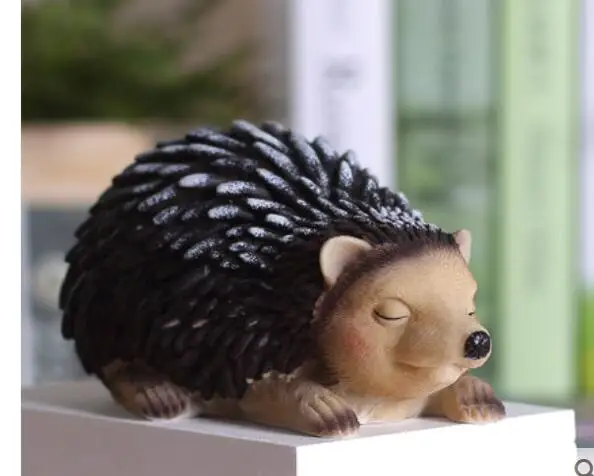 

Emulated hedgehog lovely home decoration indoor courtyard resin crafts living room wine TV statues sculpture Home wedding