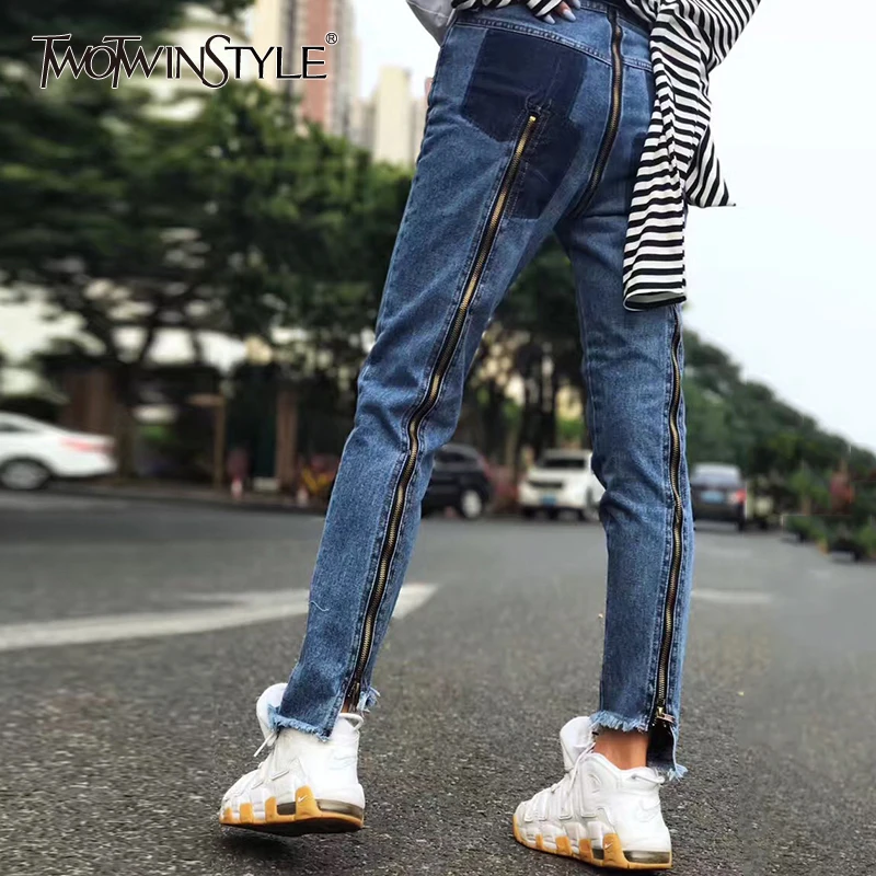 Женские джинсы на молнии TWOTWINSTYLE Длинные асимметричные брюки с высокой талией
