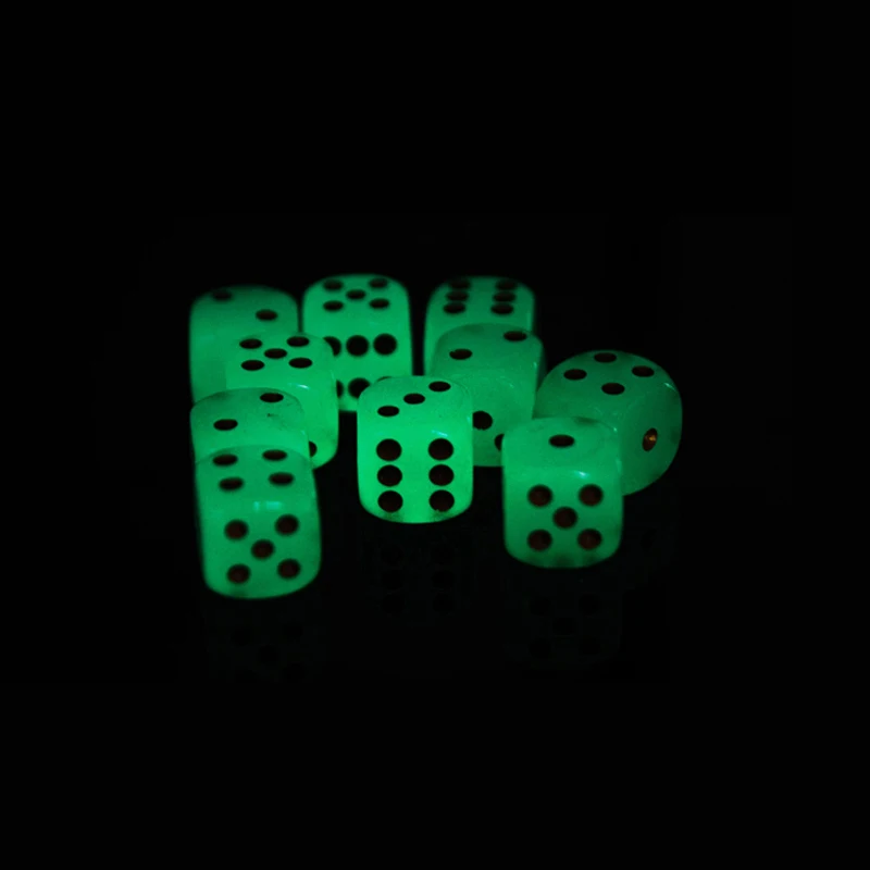New 12Pcs/Lot 14mm Glowing Dice Round Corner Fluorescent Green Black Spots Nightclub Bars Luminous Dice Set Wholesale Board Game