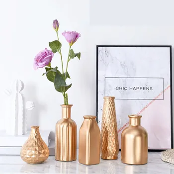 

Elegance Gold Spray Paint Glass Vase Scandinavian Tabletop Floral Bottle Nordic Vogue Desk Flower Storage Jar Home Decor Vase