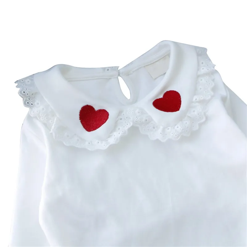 Одежда для маленьких девочек футболка с длинными рукавами Одежда для новорожденных на осень модные, в форме сердца кружевной топ Весенняя рубашка для мальчиков, хлопковый топ