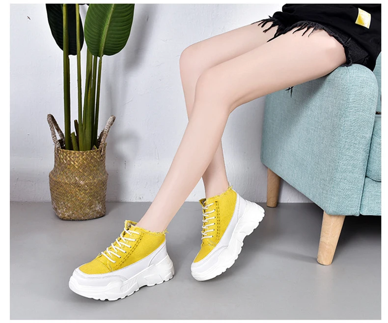 woman shoe