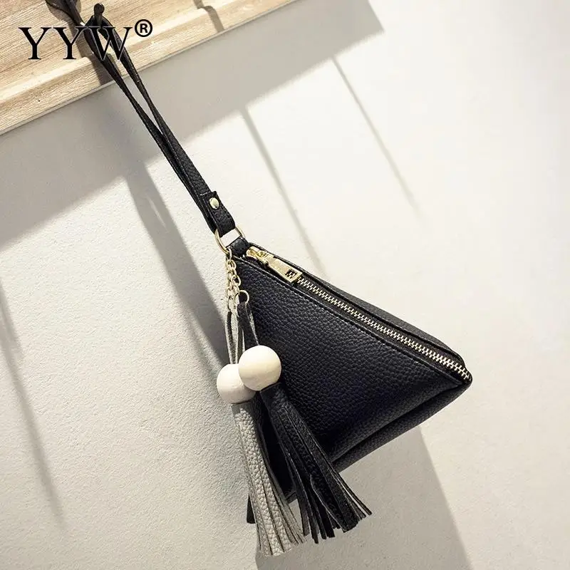YYW горячие женские кожаные сумки клатч с кисточками сумка модная мини сумка мягкая в форме пирамиды посылка Carteras Y Bolsos De Mujer - Цвет: black
