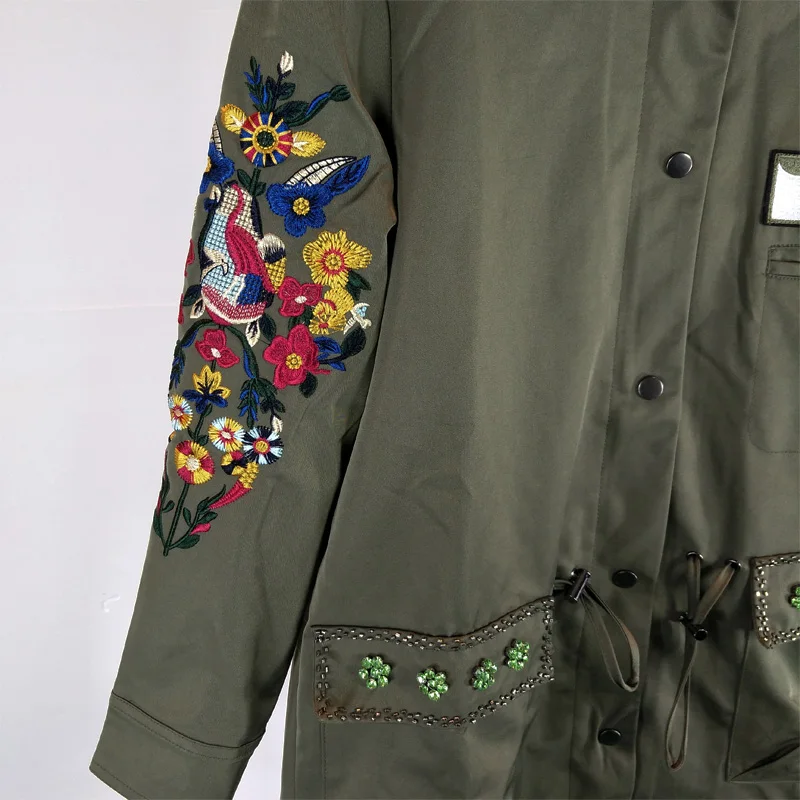 Высокое качество Элегантные весенние вышивка для женщин Basice пальто Армейский Зеленый Кристалл куртка