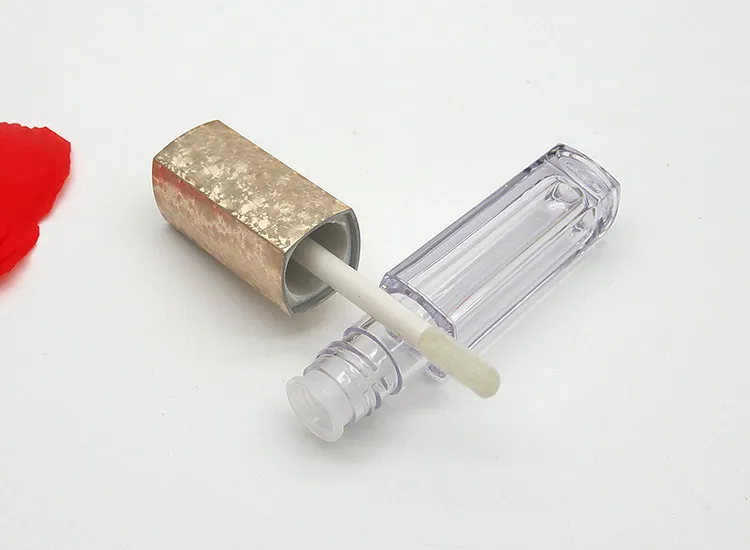 Chegada de Alto Tubo de Brilho Garrafa de Bálsamo de Bordo Elegante da Vara do Bordo. Pces 2.5ml Nova Grau Quadrado Vazio Labial Diy Recipiente 10 - 30 50 5 Cheap Garrafas reutilizáveis