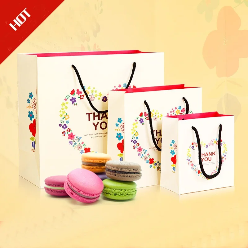 

100pcs/lot- Three Size(S M L ) Floral Wreath Of Love "Thank You" Gift Bag Hand Bag High-grade Packaging Bag Paper Bag