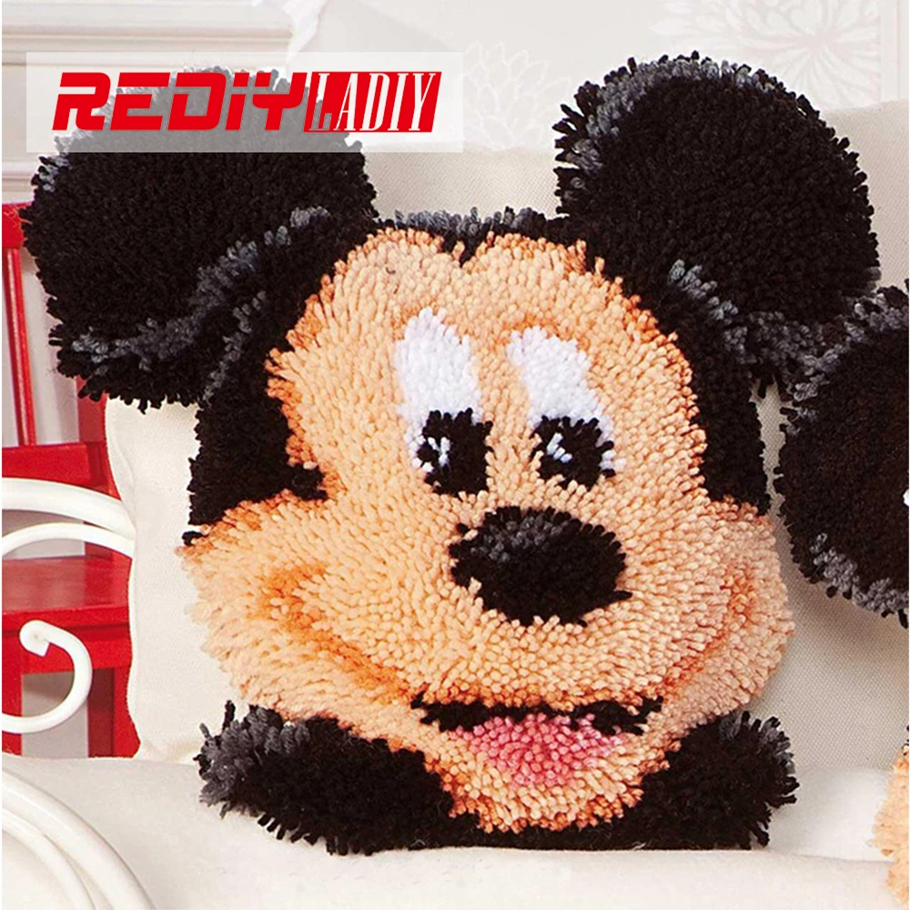 

REDIY LADIY Latch Hook Cushion Kits for Yarn Embroidery Pre-printed Color Canvas Cartoon Mouse Car Seat Pillows Home Decorative