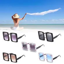 New Square Sunglasses Heart Decor Large Vintage Frame Fashion Retro Unisex Personality Ocean Lens Chic Generous Brand Designer
