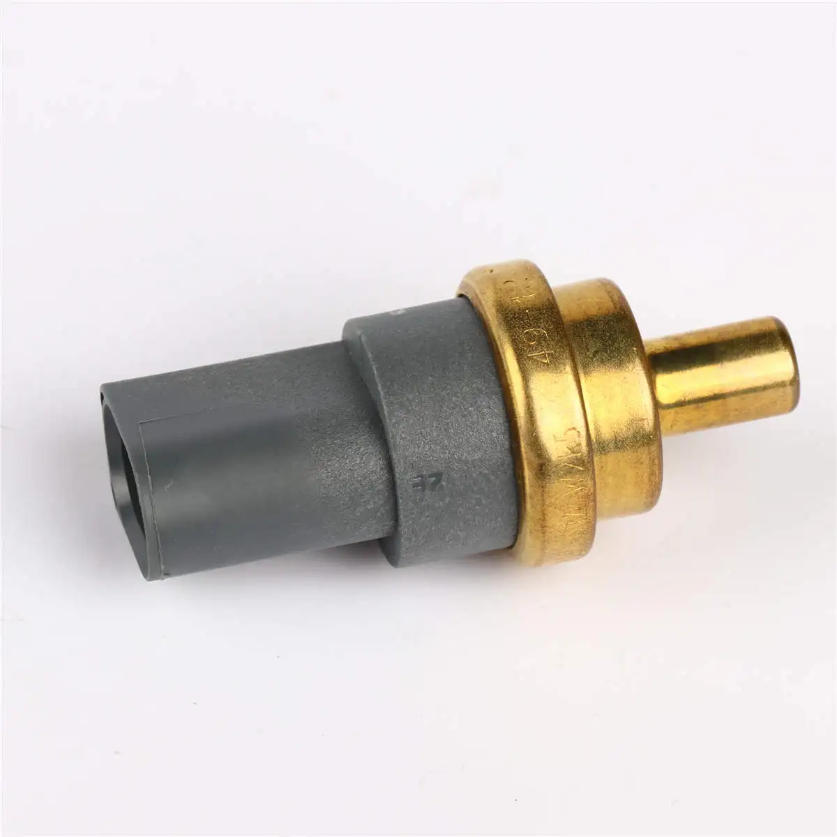 1Pcs OEM Engine Coolant Temperature Sensor For VW Passat B6 B7 B8 Jetta