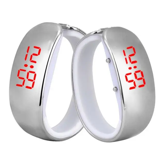 

2019 Hot LED Watch Women Ladies Sport Plating Waterproof Bracelet Digital Wrist Watch Reloj electronico de mujer Wd3 sea