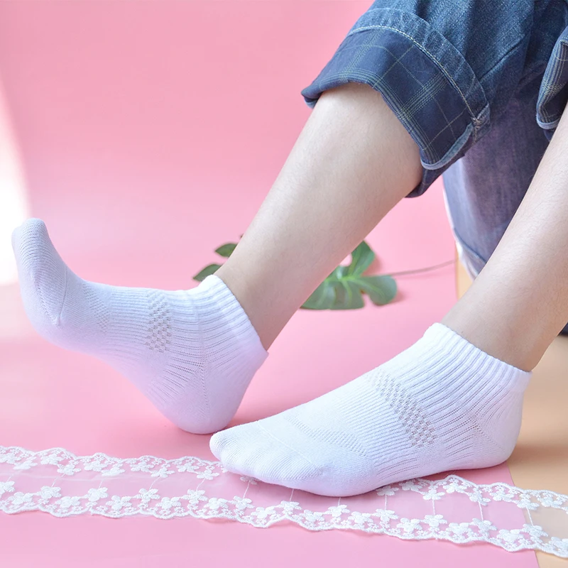 

5Pair Solid Color Cute College Wind Simple Basic Fresh Cotton Socks For Women In Spring And Autumn Socks Female Dropshipping