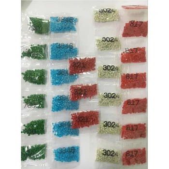 

[Diamond painting accessory]Wholesale Square or round Rhinestone Resin Diamonds 447Color/set Embroidery beads stone AS1094