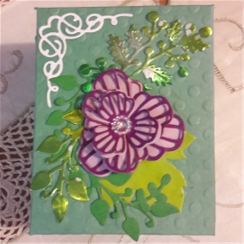 

2pcs Leaves Metal Die cutting Dies For DIY Scrapbooking Photo Album Embossing Folder Stencil Die Cut