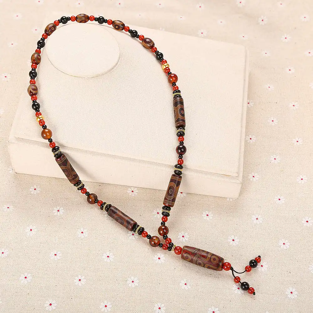 

3A Charms Power Crystal Necklace Vintage Women Chain Agate Jewelry Wedding Ornaments Red Beads Black Spacer Men Long Accessories