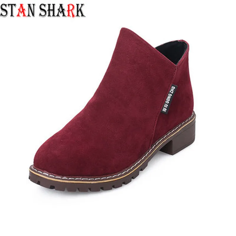 Cena Nowe kobiece modne buty wsuwane na niskim obcasie szycie stado platformy botki damskie casualowa wygodna w stylu czarne buty rozmiar 35 40
