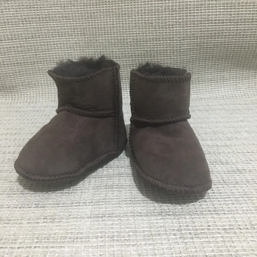 

Boys and girls Australian style ugs 0-1 years old snow boots real sheepskin soft shoes winter warm shoes high quality IVG