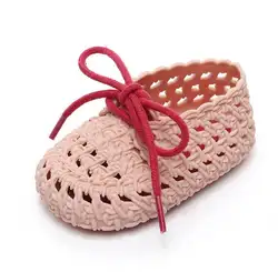Новый летний От 0 до 2 лет детские сандалии Дышащие Мягкие Детские Впервые Уокер обувь для маленьких девочек и мальчиков кружева босоножки