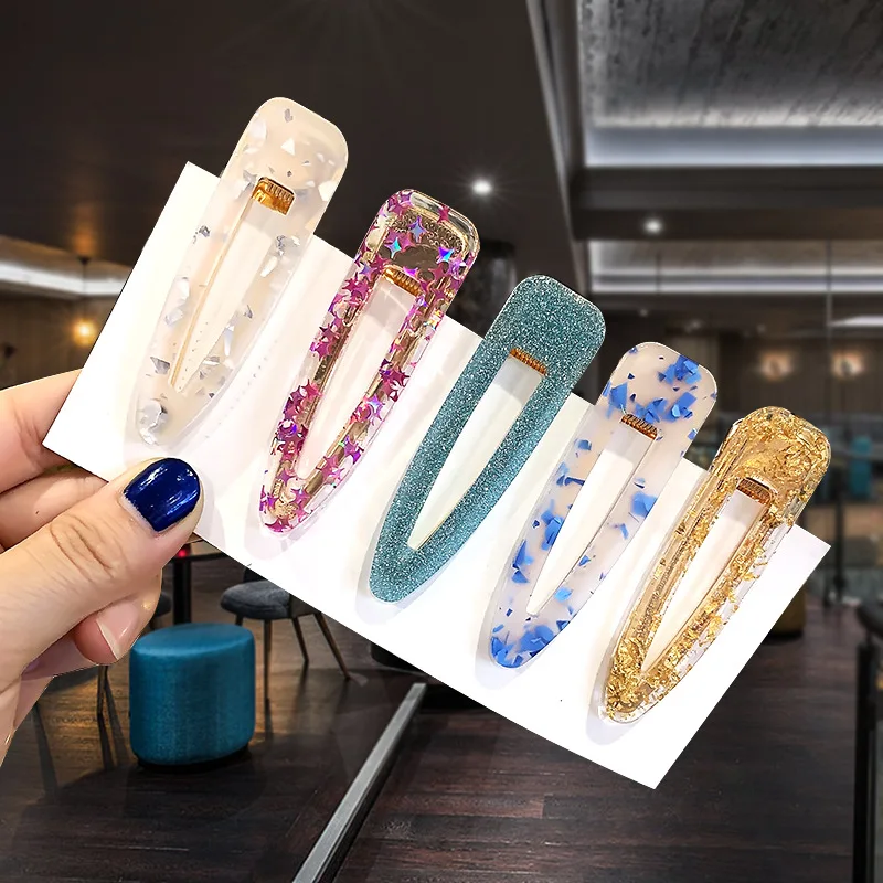 

Japanese Retro Hollow Geometric Acrylic Bangs Clip Hairpin Clip Shiny Tinfoil Sequins Hair Accessories Barrette for Women Girls