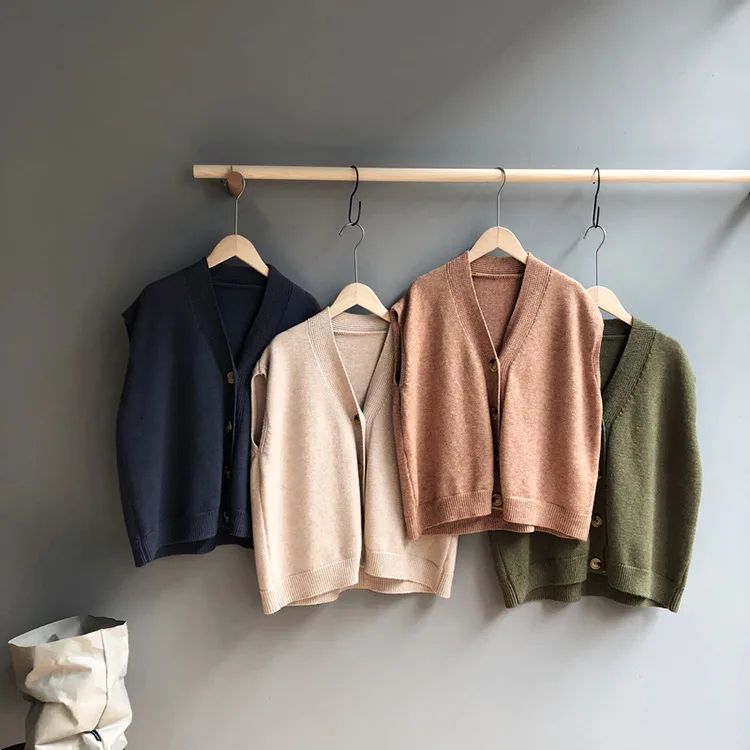 

Daily Apparel Female 2019 Fashion Casual Jacket Coat Cardigan Spring Solid V Neck Knit Sweater Simple Sleeveless Vest for Women