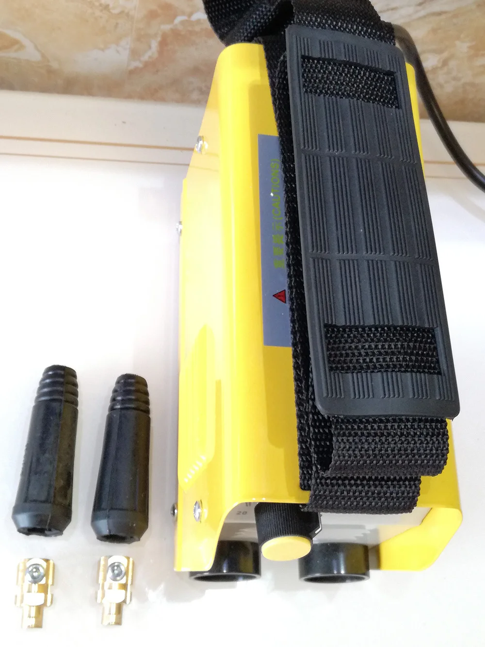 Высокое качество IGBT Инверторные электрические мини сварочные аппараты, ZX7-225 сварочный аппарат с широким напряжением MMA ARC 110/240v