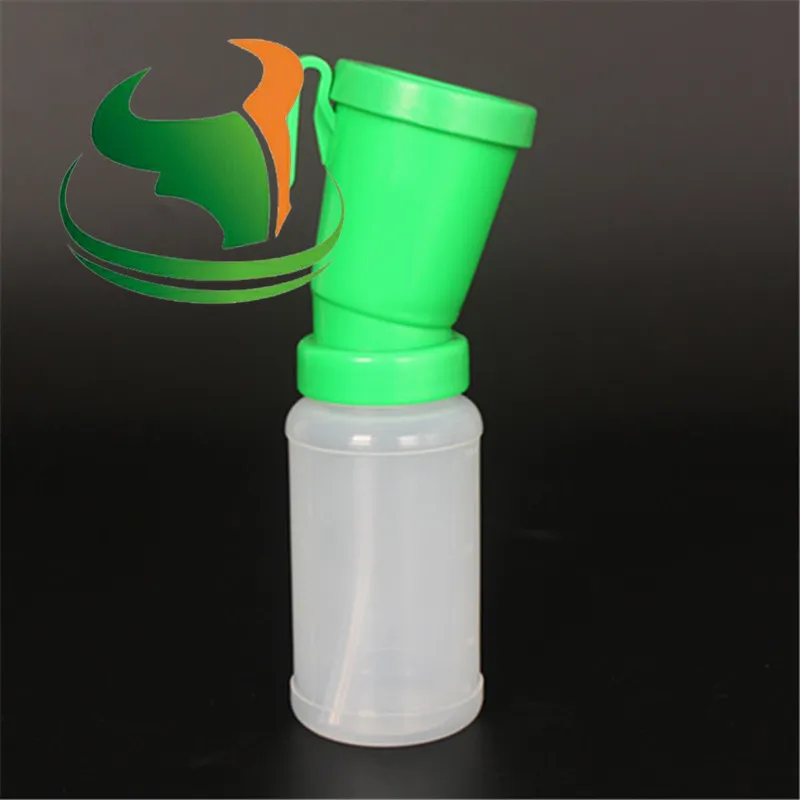 

Non-return teat dip cup for dairy farm