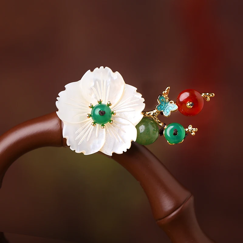 

Chinese vintage handmade shell pearl stone beading brooches pin cheongsam kimono dress coat Scarf brooch broche box package