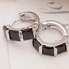 Серебряный черный геометрический CZ камень стразы серьги-гвоздики для пирсинга для женщин