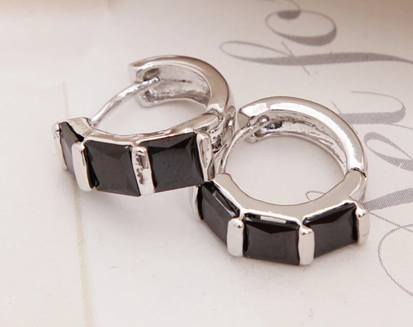 

Silver Black Geometric CZ Stone Rhinestone Pierced Stud Earrings for female