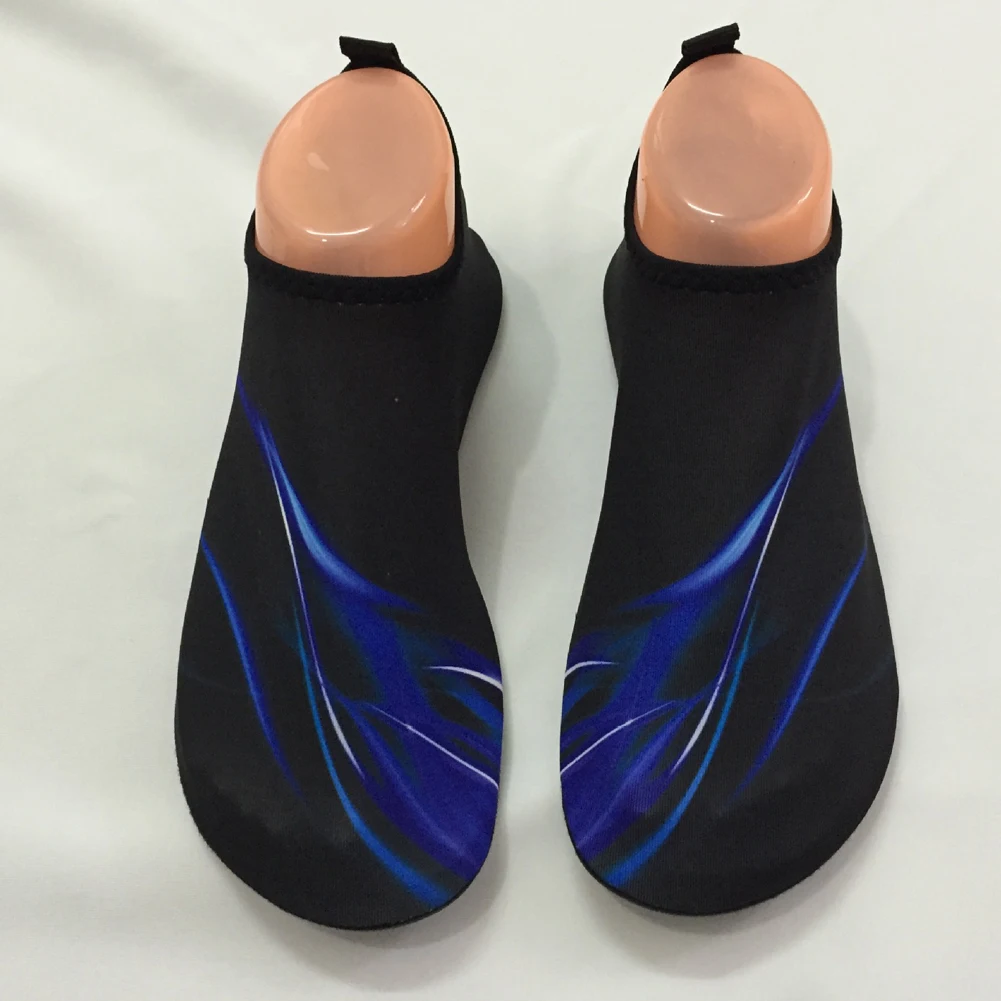 1 Pair New Soft Comfortable Rubber Sandals Slippers Wading Diving Shoes