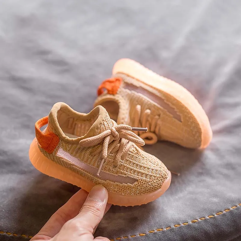 

Baby Shoes 0-2-3 Years Old Baby Breathable Toddler Shoes Spring and Autumn Baby Soft Bottom Mesh Coconut Shoes