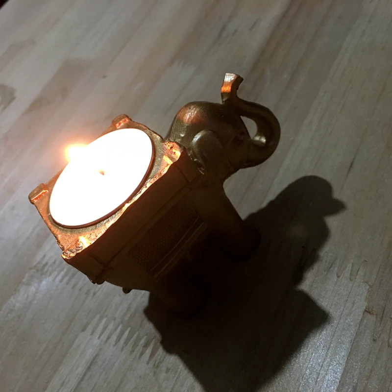  (11)
