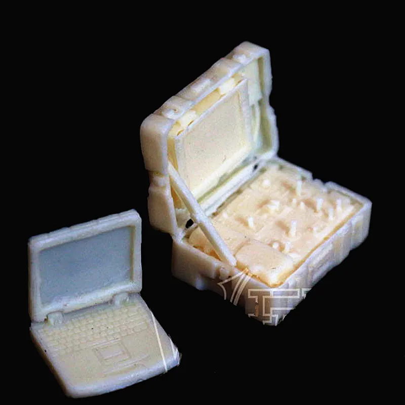 

1/35 Resin Models Soldier Modern Military Computer Telecommunications Eod Equipment Sand Scene Accessories