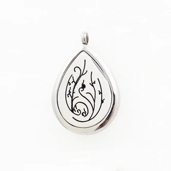 

New Design Oval Shape Stainless Steel Essential Oils Aromatherapy Locket Perfume Diffuser Necklace