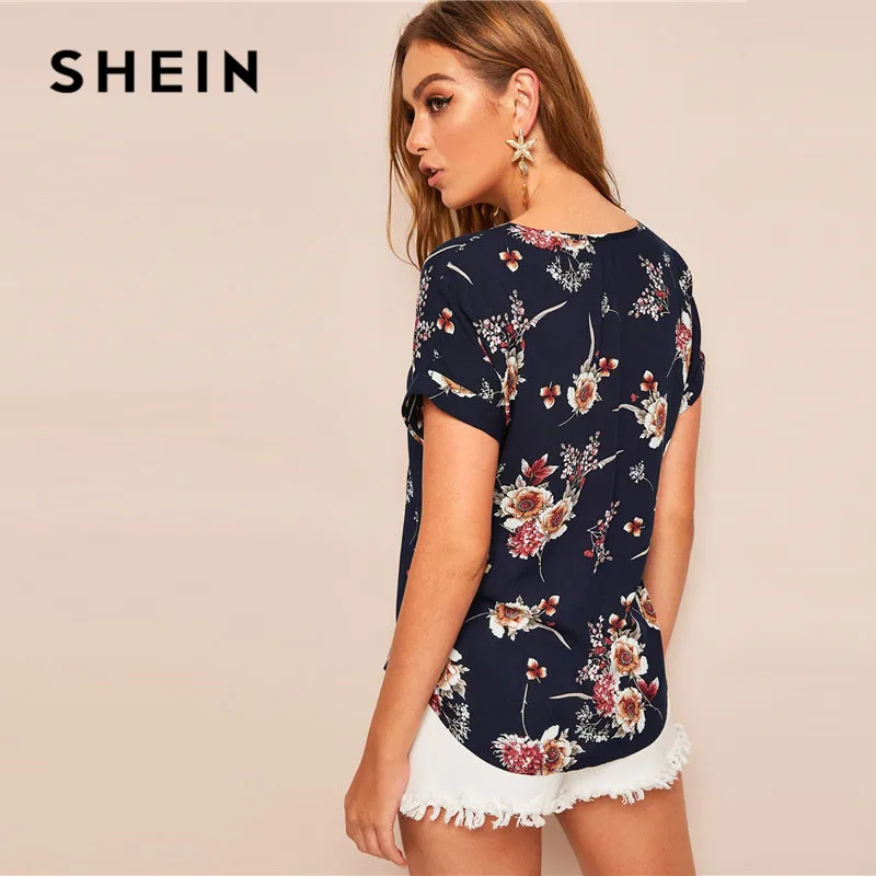 SHEIN женская повседневная темно-синяя Цветочная блузка с v-образным вырезом, женская летняя блузка с закатывающимся рукавом и изогнутым подолом, уличная одежда, блузы с коротким рукавом, женские топы