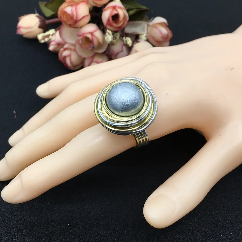 MANILAI Unique Handmade Simulated Pearl Rings For Women Fashion Jewelry Wire Spira Acrylic Bead Vintage Finger Rings 2018