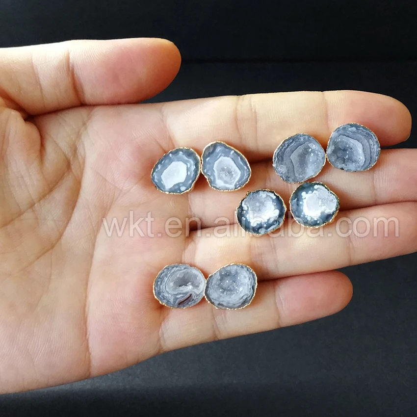 

WT-E283 Tiny Gold electroplated match pairs women stone studs ,randomly shape gold dipped geode a gate studs in free form