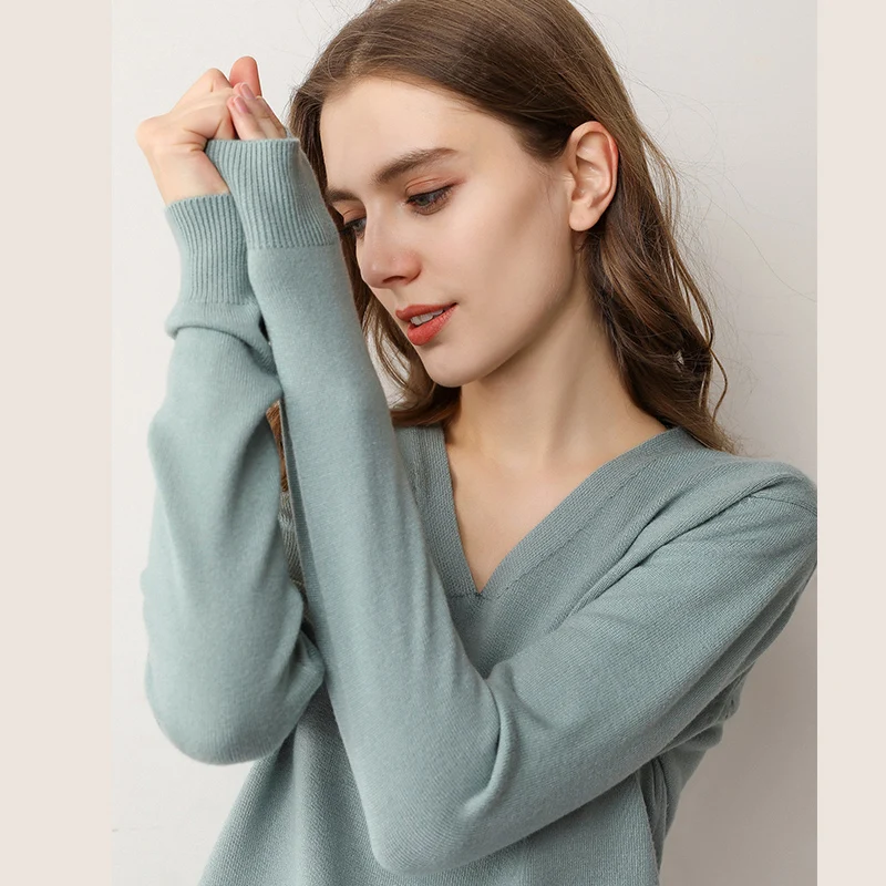 

New 2019 Autumn-Spring Fashion Women Sexy V-neck Knit Sweater Outerwear Pullover Tops Knitted Cashmere Sweater Women