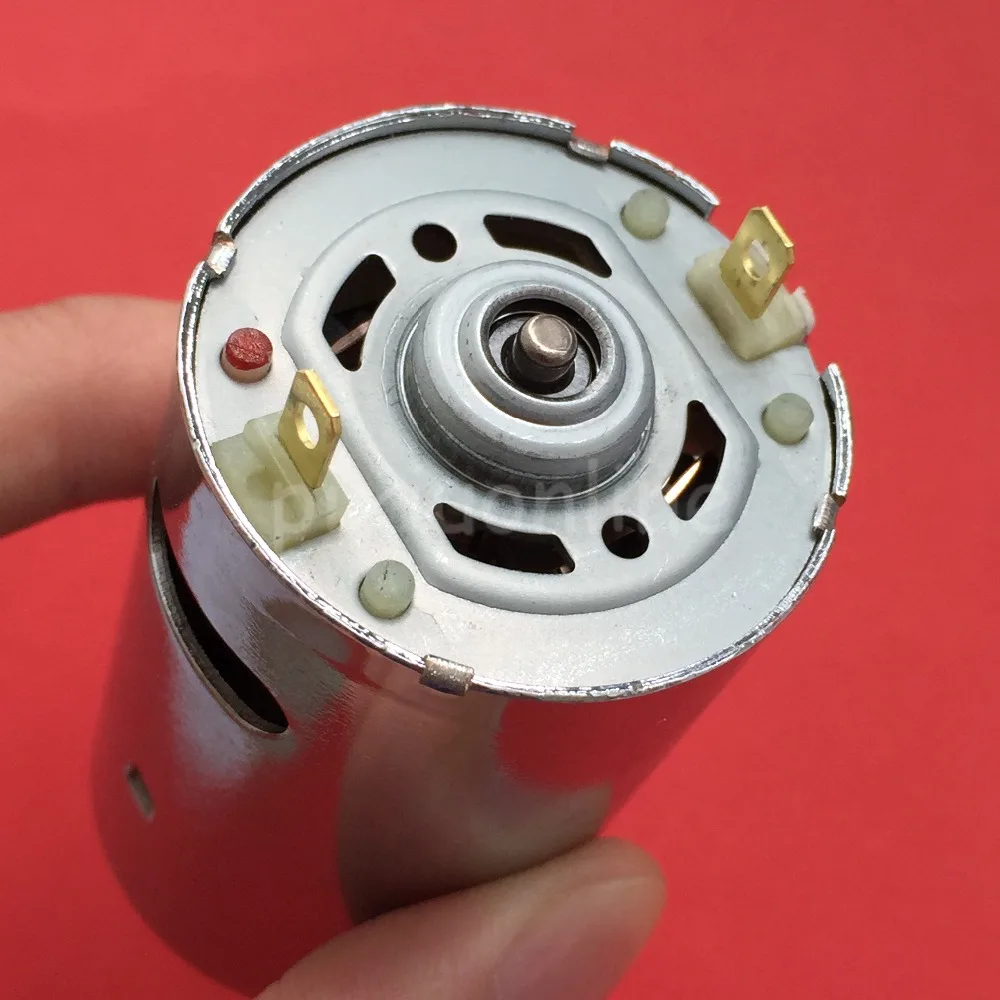 1 unid K246Y 12-24 V 555 rodamiento Mini DC Motor DIY Motor de coche modelo GRAN PODER partes venta a pérdida Fracne 1 unid K246Y 12-24 V 555 rodamiento Mini DC Motor DIY Motor de coche modelo GRAN PODER partes venta a pérdida Fracne