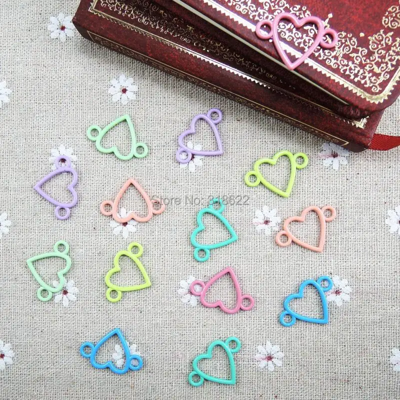

Hot 50pcs Mixed Alloy Heart Charms Pendant Metal Bracelet Connectors Charm DIY Handmade Jewelry Making Accessories