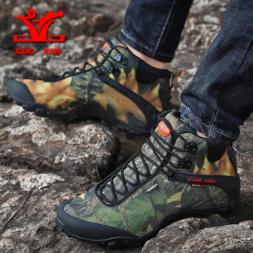 

XIANGGUAN men outdoor hiking shoes Military camouflage shoes Anti skid Wear resistant boots breathable fish climbing sneakers