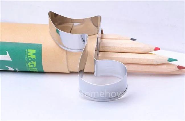 musical note biscuit cutter 4 4