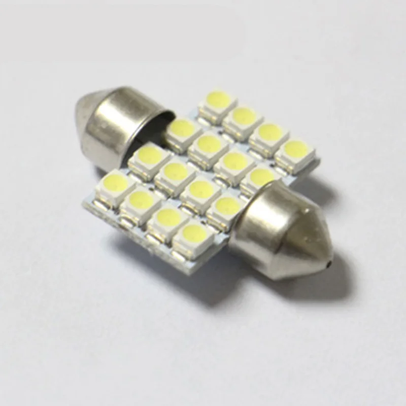 

4 things. LED Reading Lamp Suitable for Mitsubishi ASX Pajero Galant Lancer Montero Outlander Precis RVR Raider Styling Car